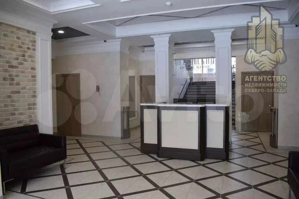 Продажа офисного блока 466 м2.Петровский остров - Фото 1