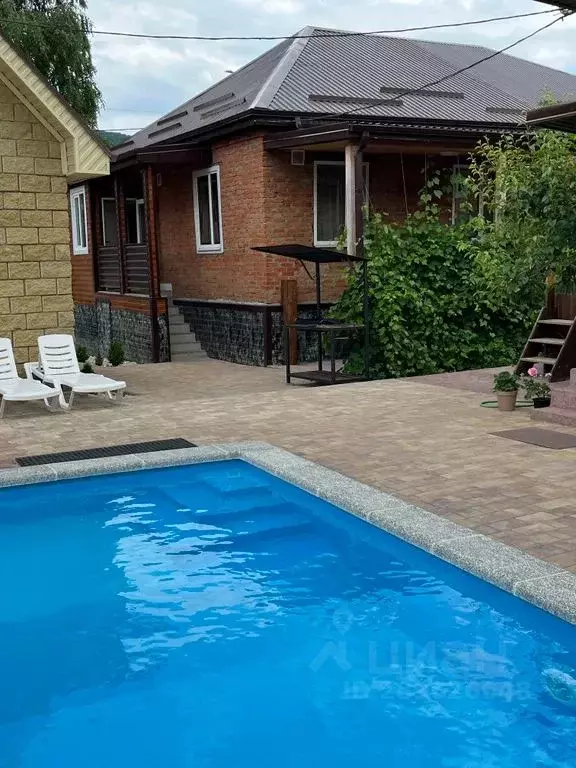 Дом в Адыгея, Майкопский район, Даховская ст-ца Октябрьская ул., 28 ... - Фото 1