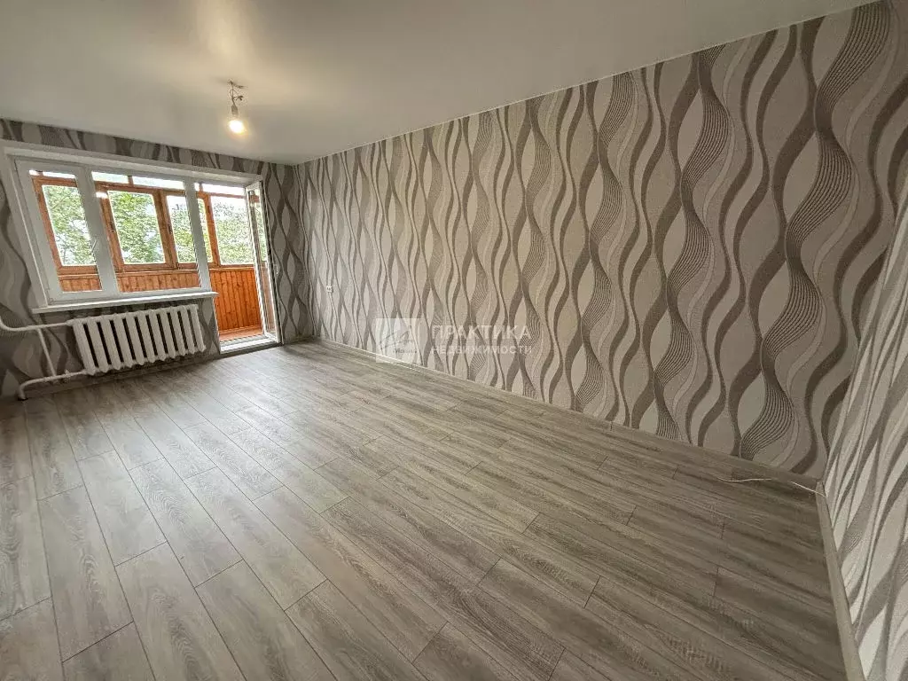 Продается 1-комнатная квартира - Фото 1