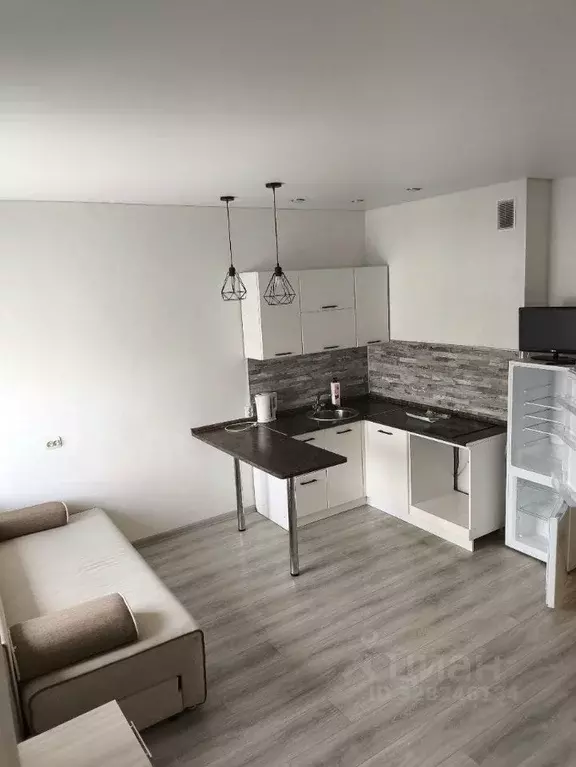 Студия Хакасия, Абакан ул. Некрасова, 31Б (27.0 м) - Фото 1