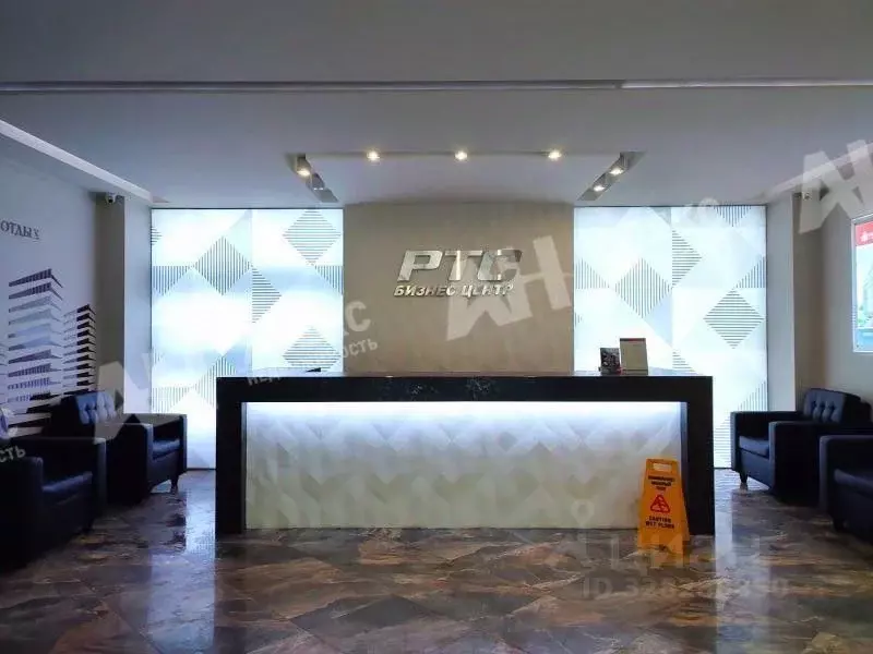 Помещение свободного назначения в Москва Кольская ул., 2к4 (938 м) - Фото 2