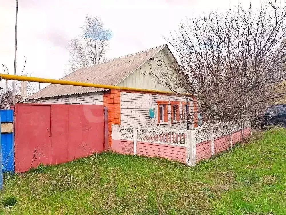 Дом в Белгородская область, Новый Оскол ул. Тельмана, 43 (43 м) - Фото 1