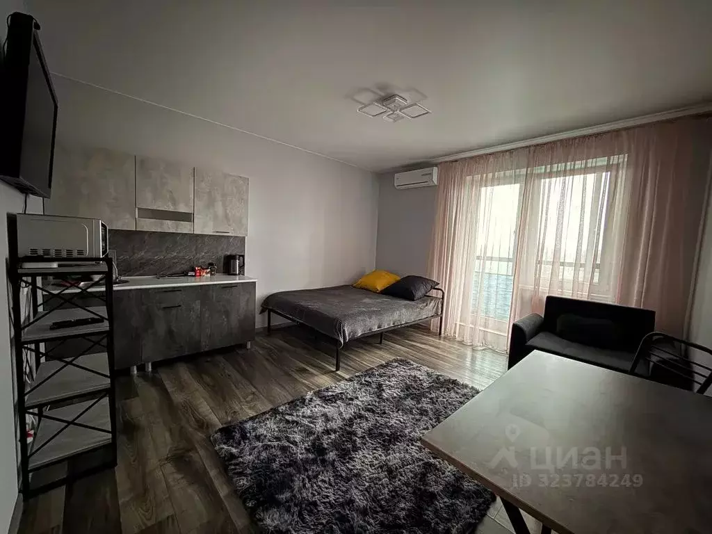 Комната Ленинградская область, Кировск Набережная ул., 5 - Фото 1