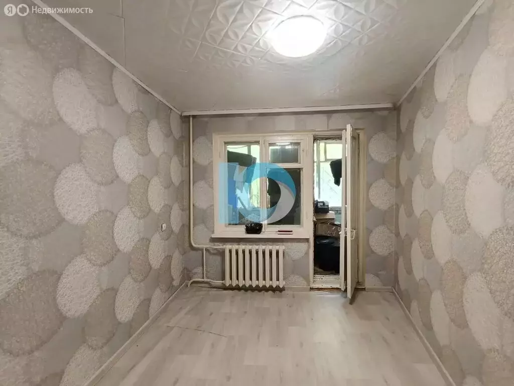 3-комнатная квартира: Уфа, улица Авроры, 7/1Б (30.5 м) - Фото 1