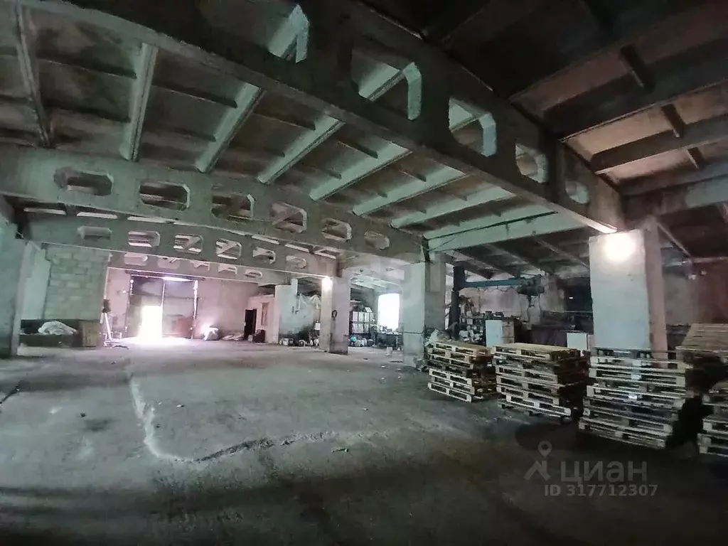 Склад в Белгородская область, Валуйский муниципальный округ, с. ... - Фото 1