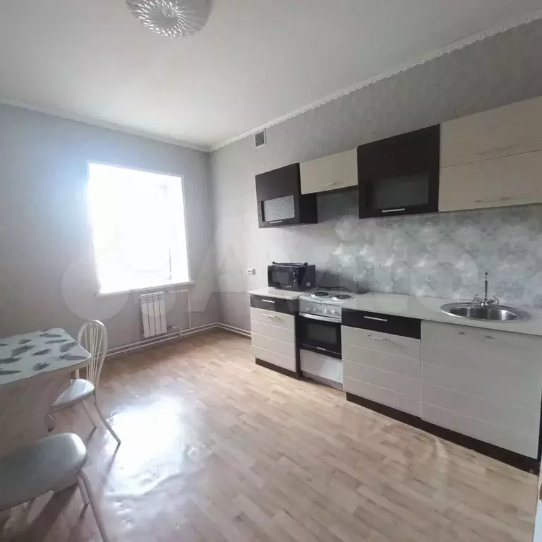 2-к. квартира, 60 м, 1/3 эт. - Фото 0
