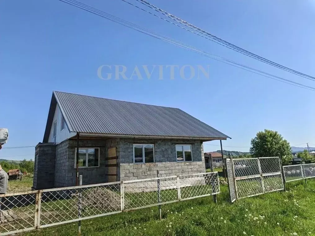 Дом в Алтай, Майминский район, с. Подгорное ул. Катунская (177 м) - Фото 1