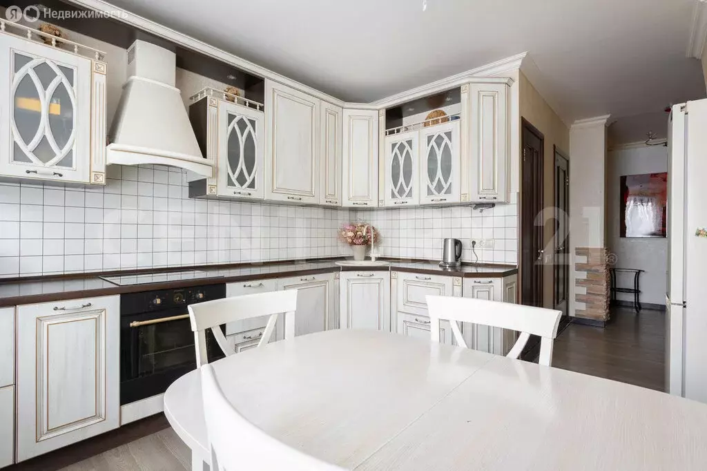 4-комнатная квартира: Москва, улица Барышиха, 17 (108 м) - Фото 1