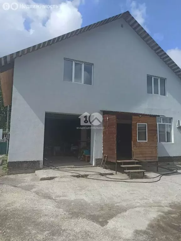 Дом в Искитимский район, Мичуринский сельсовет, деревня Бердь, ... - Фото 1
