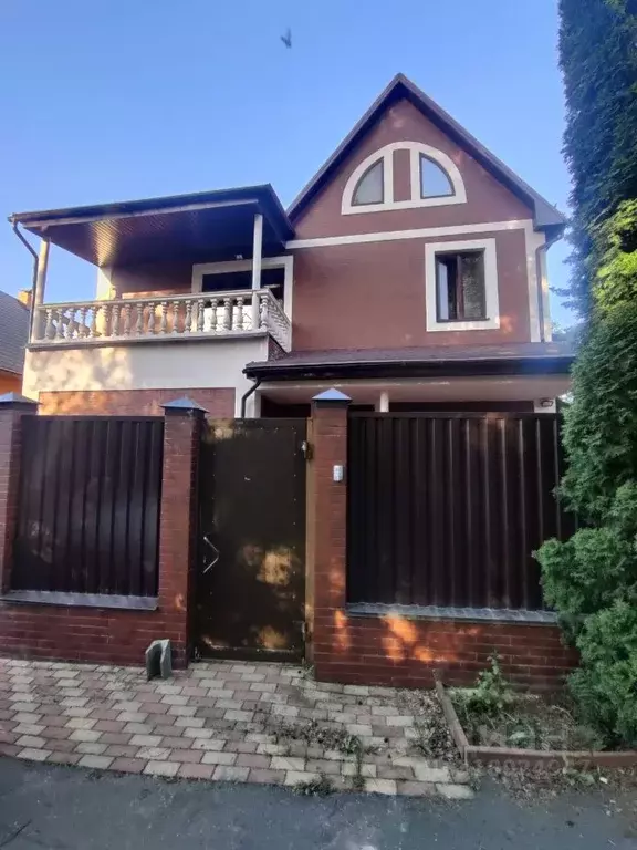 Дом в Москва д. Ватутинки, Искра-2 СНТ, ул. Березовая (434 м) - Фото 0