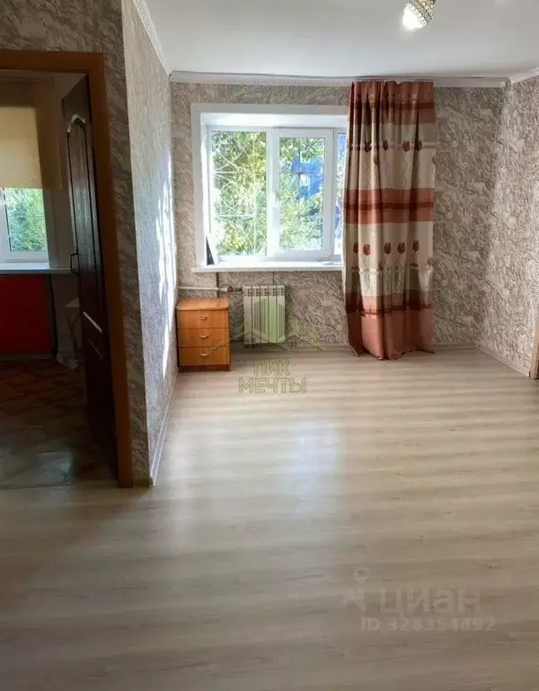 2-к кв. Бурятия, Улан-Удэ ул. Гагарина, 49 (44.2 м) - Фото 0