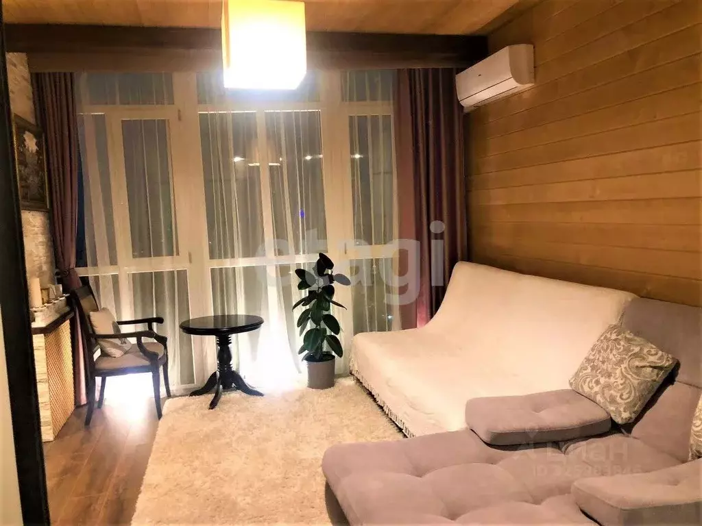 1-к кв. Брянская область, Брянск ул. Фокина, 95 (53.0 м) - Фото 1