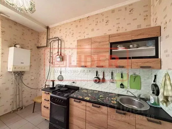 2-к кв. Севастополь ул. Колобова, 34/1 (65.0 м) - Фото 1