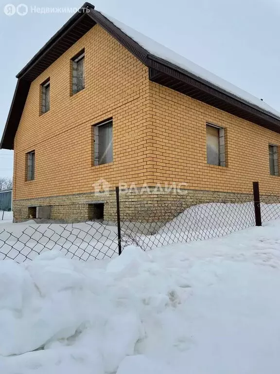 Дом в Бессоновский район, село Ухтинка, Строительная улица, 94В (260 ... - Фото 2