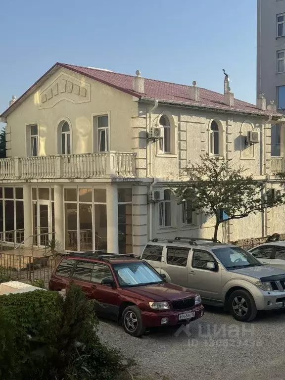 Дом в Севастополь с. Орловка, ш. Качинское, 35/39 (250 м) - Фото 1