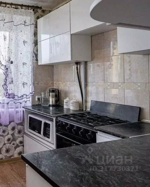 3-к кв. Крым, Симферополь ул. Беспалова (60.0 м) - Фото 1