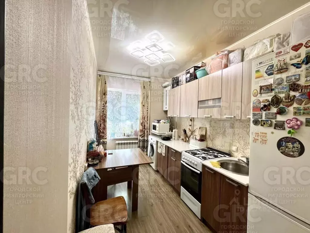 2-к кв. Краснодарский край, Сочи ул. Макаренко, 8Б/7 (33.0 м) - Фото 0