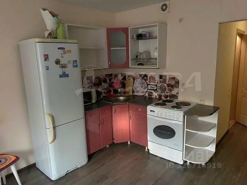 Студия Тюменская область, Тобольск 15-й мкр, 37 (23.0 м) - Фото 1