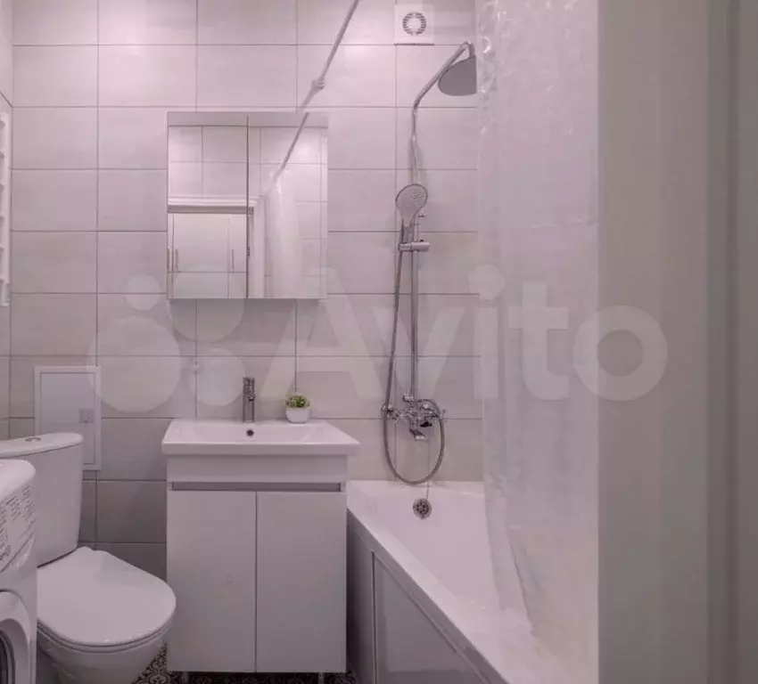 Апартаменты-студия, 11,5 м, 3/3 эт. - Фото 1