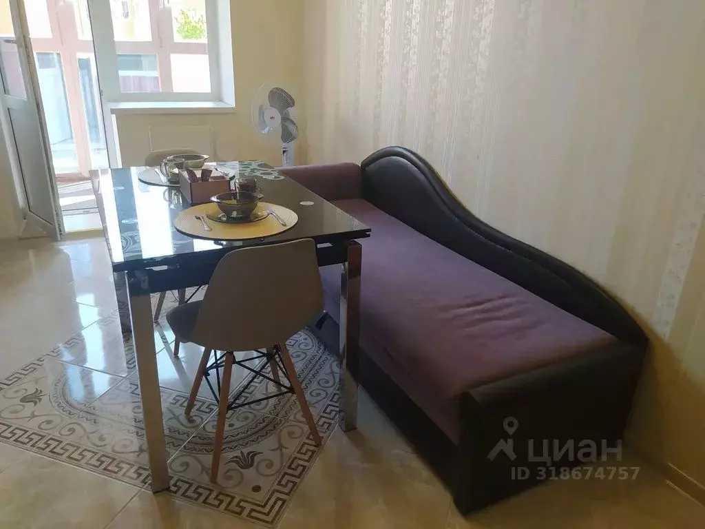 1-к кв. Калининградская область, Калининград ул. Аксакова, 129 (45.0 ... - Фото 1
