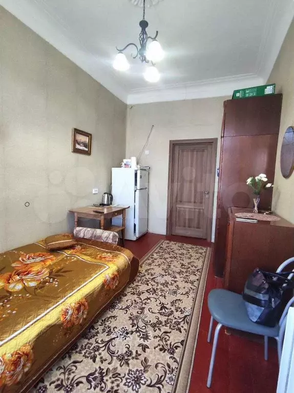 Комната 11,7 м в 4-к., 4/6 эт. - Фото 1