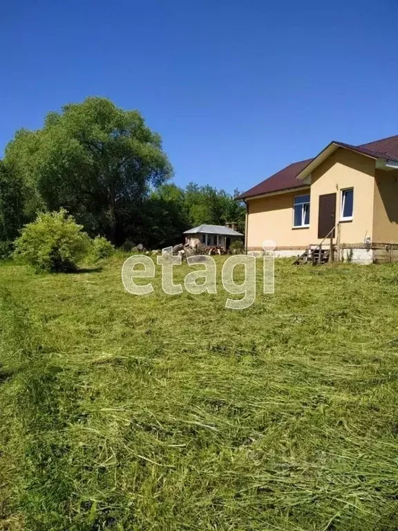 Дом в Калужская область, Бабынинский муниципальный округ, Сабуровщино ... - Фото 1