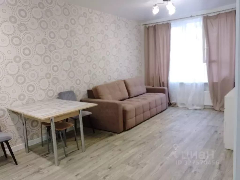 1-к кв. Свердловская область, Екатеринбург ул. Мраморская, 6 (51.0 м) - Фото 1