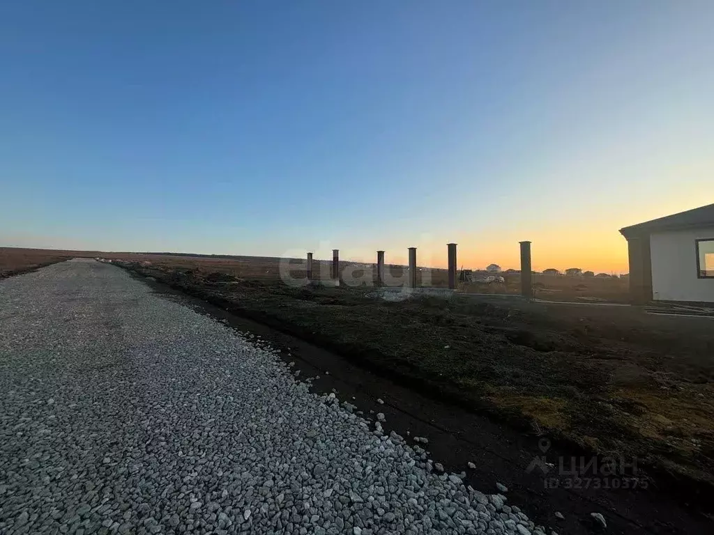 Участок в Крым, Симферопольский район, с. Чистенькое  (6.15 сот.) - Фото 2