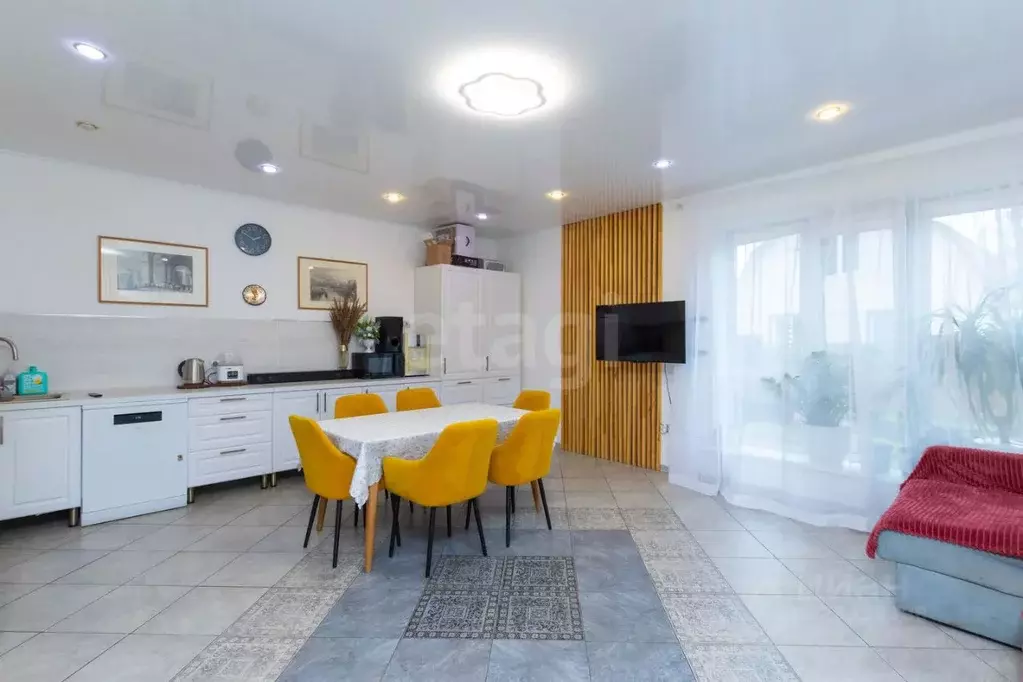 Дом в Тюменская область, Тюмень Сосенка-81 садовое товарищество, ул. ... - Фото 1