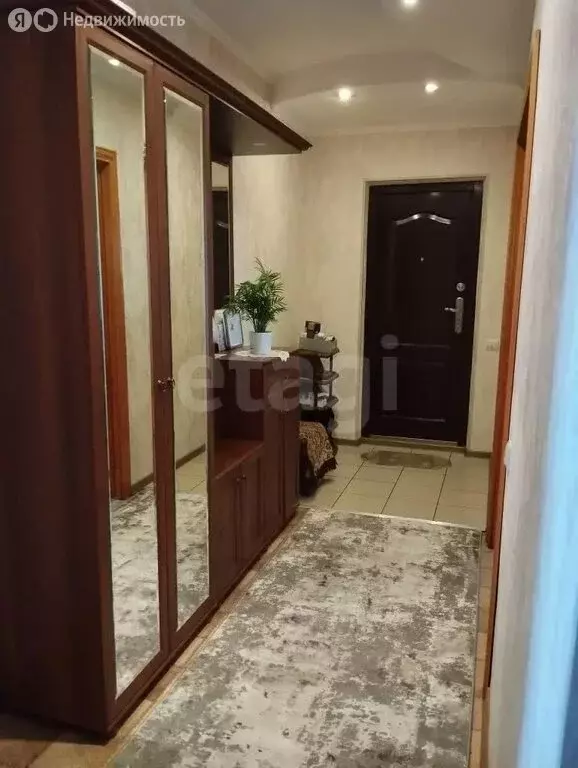 3-комнатная квартира: Прокопьевск, микрорайон Тырган, 10-й микрорайон, ... - Фото 1