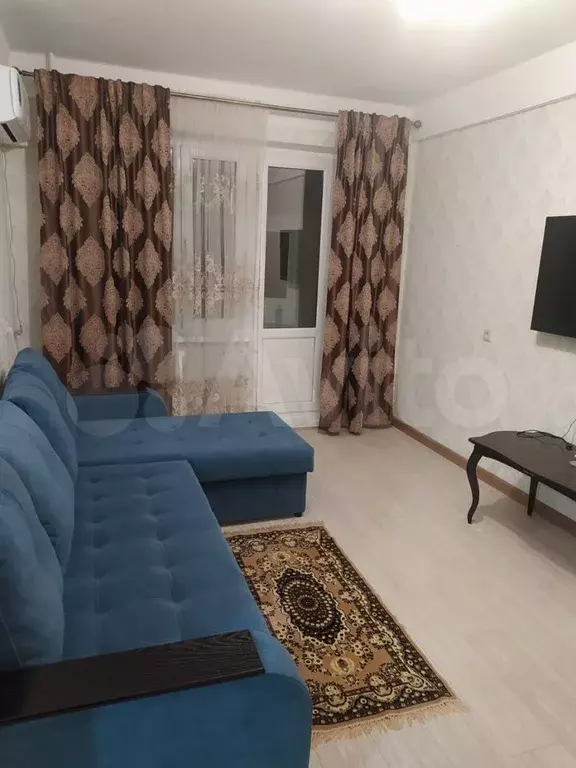1-к. квартира, 40 м, 2/9 эт. - Фото 0