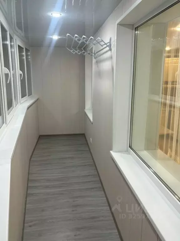 Студия Приморский край, Владивосток ул. Зеленый Бульвар, 30 (29.0 м) - Фото 2