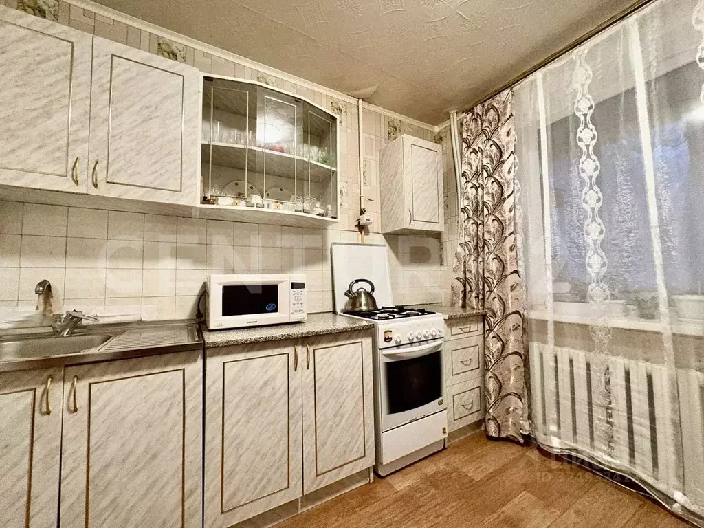 3-к кв. Чувашия, Чебоксары ул. Ахазова, 11 (68.0 м) - Фото 2