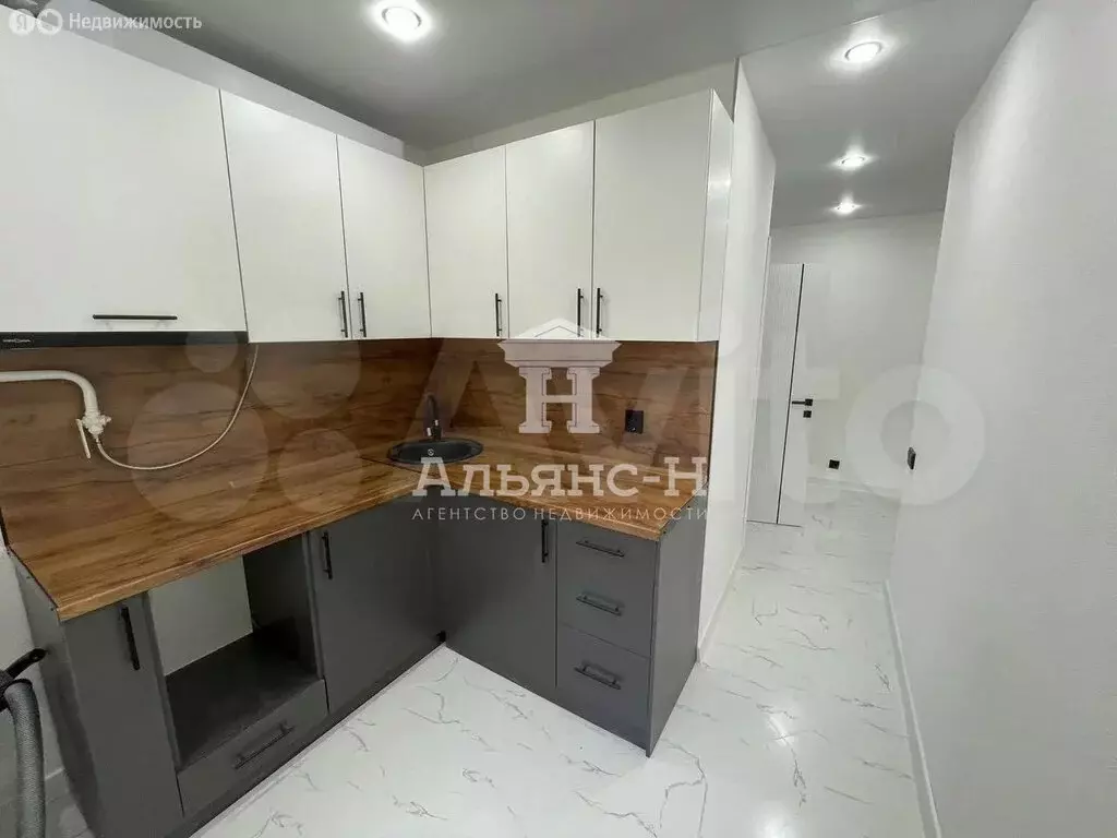 2-комнатная квартира: Азов, проспект Зои Космодемьянской, 70А (43 м) - Фото 0