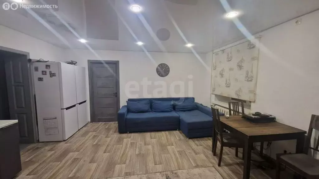 3-комнатная квартира: Тюмень, улица Циолковского, 15 (80.8 м) - Фото 2