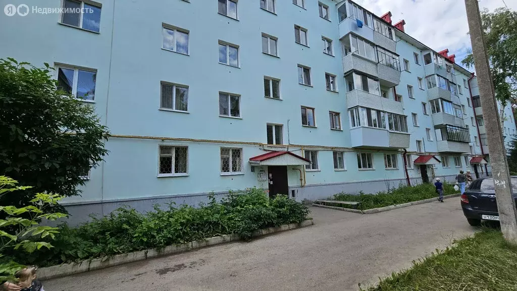 1-комнатная квартира: Октябрьский, Комсомольская улица, 35 (30.2 м) - Фото 0