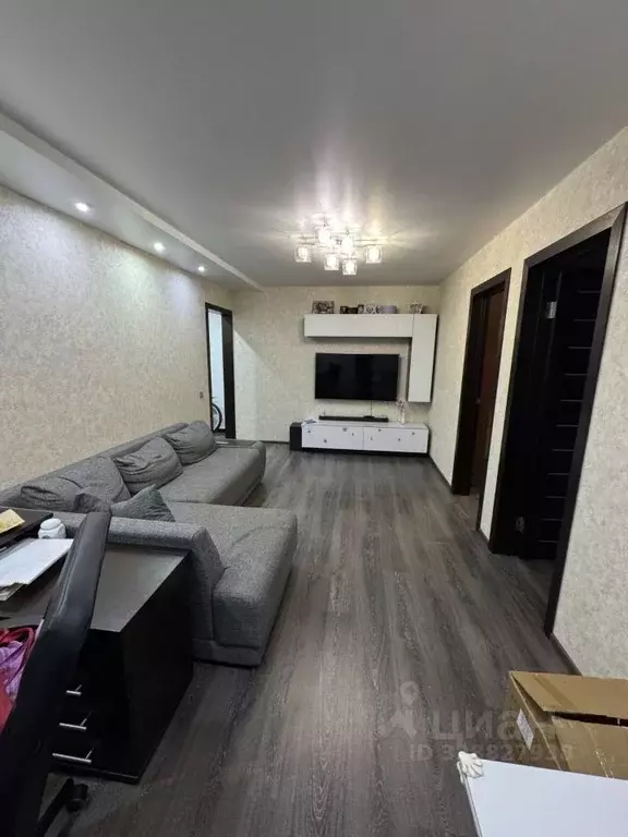 3-к кв. Нижегородская область, Бор ул. Чугунова, 10 (50.8 м) - Фото 1