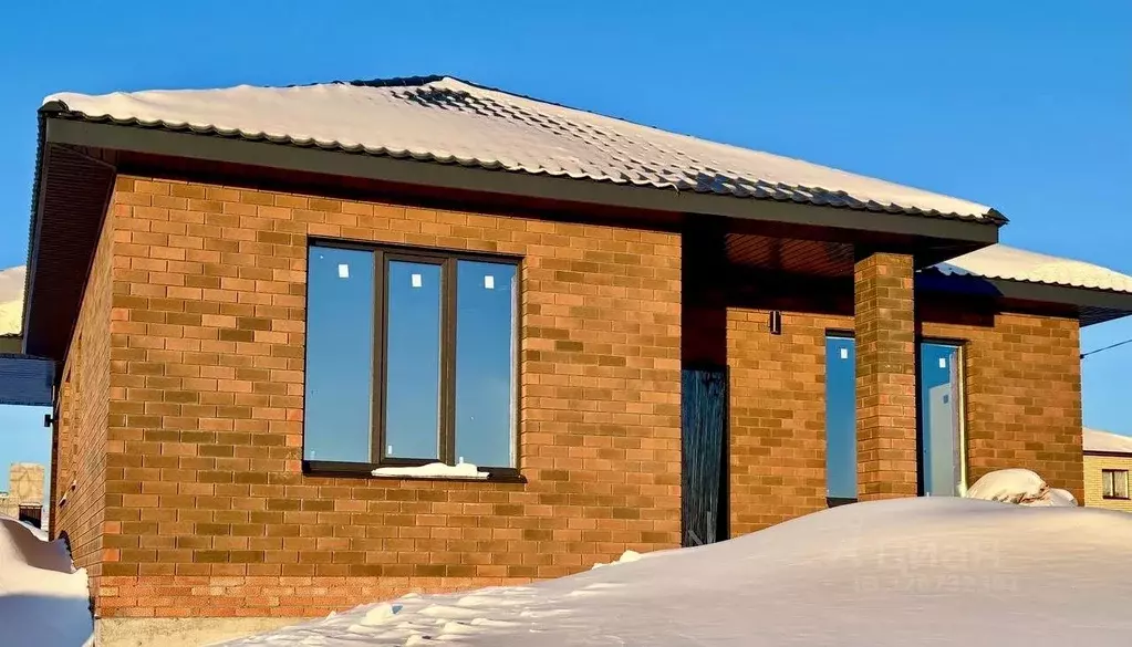 Дом в Татарстан, Пестречинский район, Богородское с/пос, д. Куюки ул. ... - Фото 1