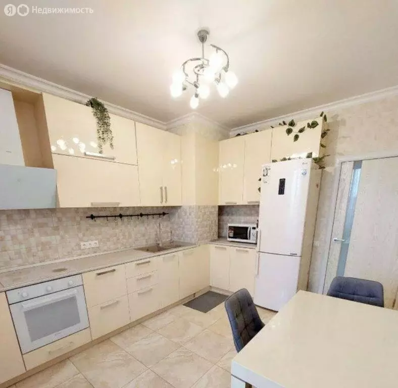 2-комнатная квартира: Ростов-на-Дону, улица Скачкова, 64 (56 м) - Фото 0