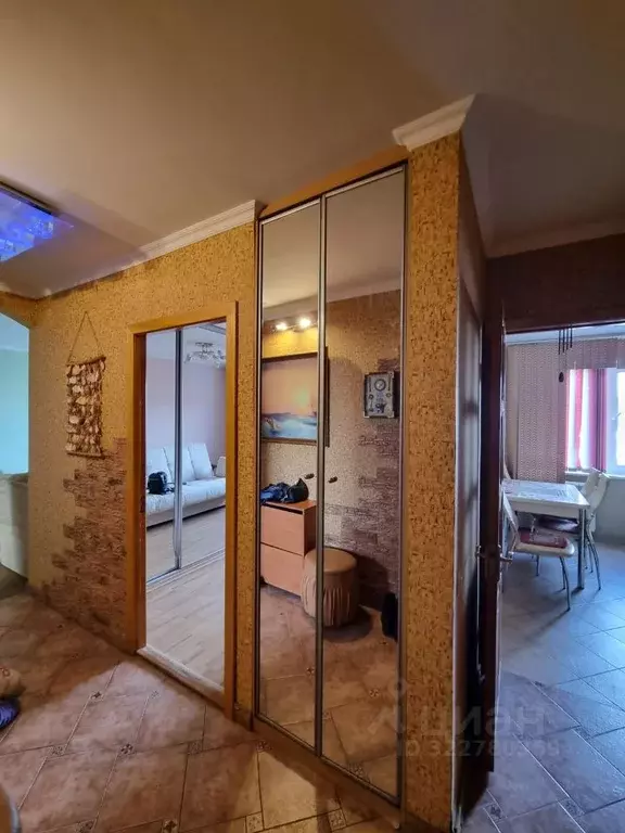 3-к кв. Омская область, Омск Волочаевская ул., 15Е (60.0 м) - Фото 2