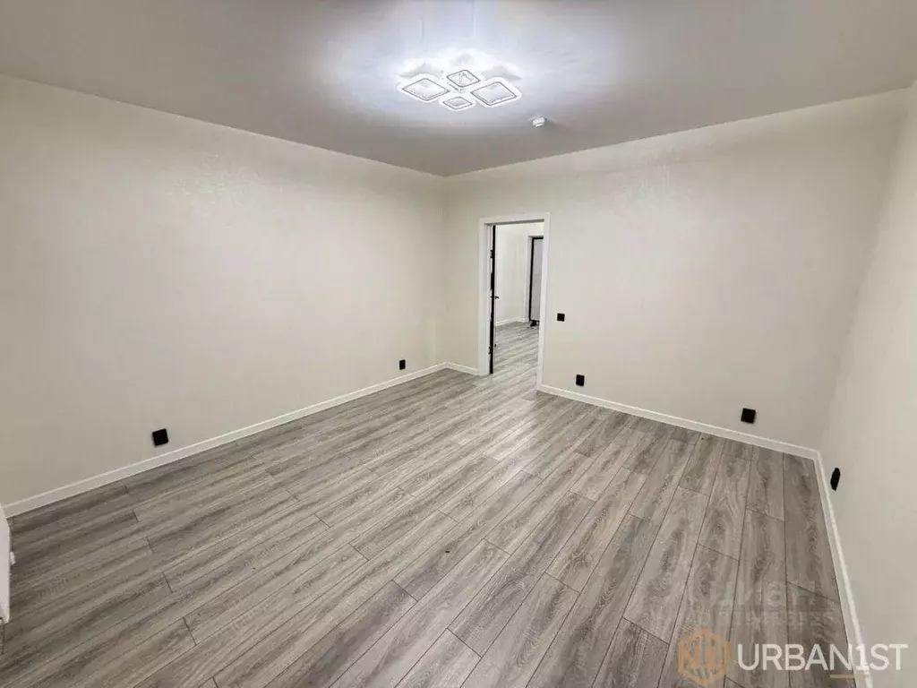 3-к кв. Красноярский край, Красноярск ул. Авиаторов, 3 (98.0 м) - Фото 1