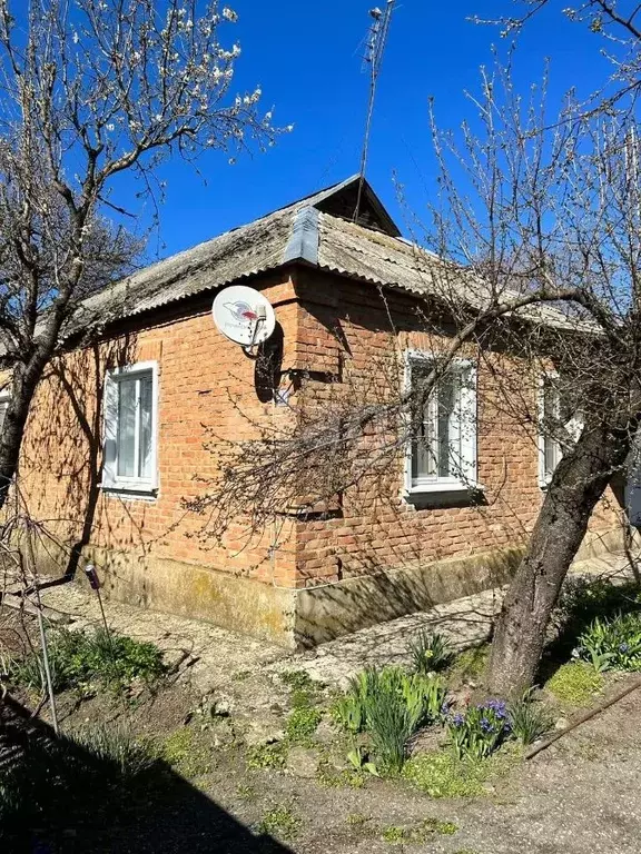 Дом в Ставропольский край, Труновский муниципальный округ, с. Донское ... - Фото 0