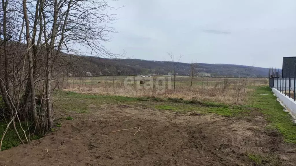Участок в Адыгея, Майкопский район, Победенское с/пос, пос. Удобный  ... - Фото 0