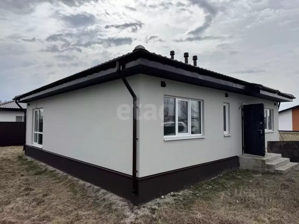 Дом в Псковская область, Псковский район, Логозовская волость, д. ... - Фото 2