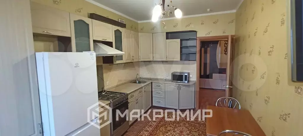 1-к. квартира, 43 м, 4/9 эт. - Фото 1