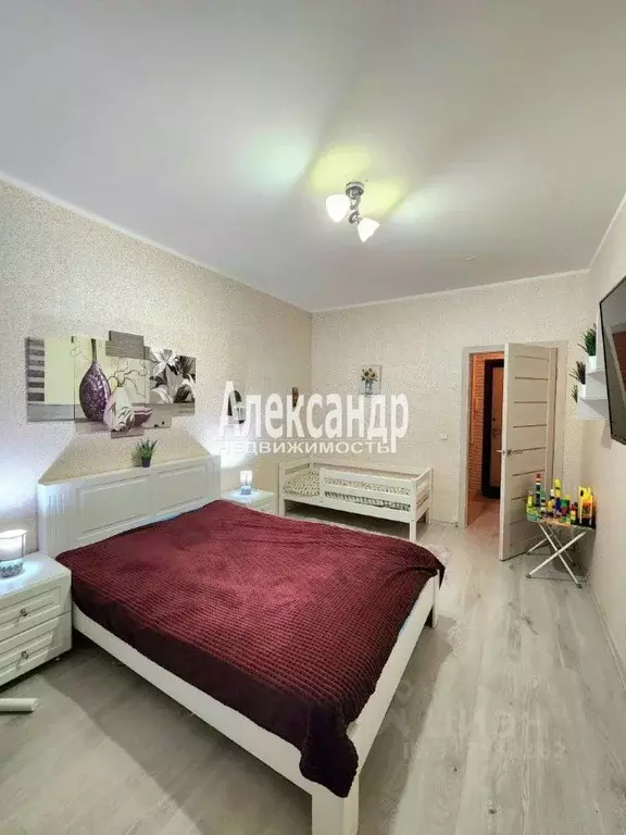 2-к кв. Ленинградская область, Кириши Волховская наб., 52 (65.5 м) - Фото 2