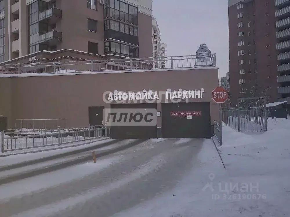 Гараж в Свердловская область, Екатеринбург ул. Готвальда, 22 (18 м) - Фото 1