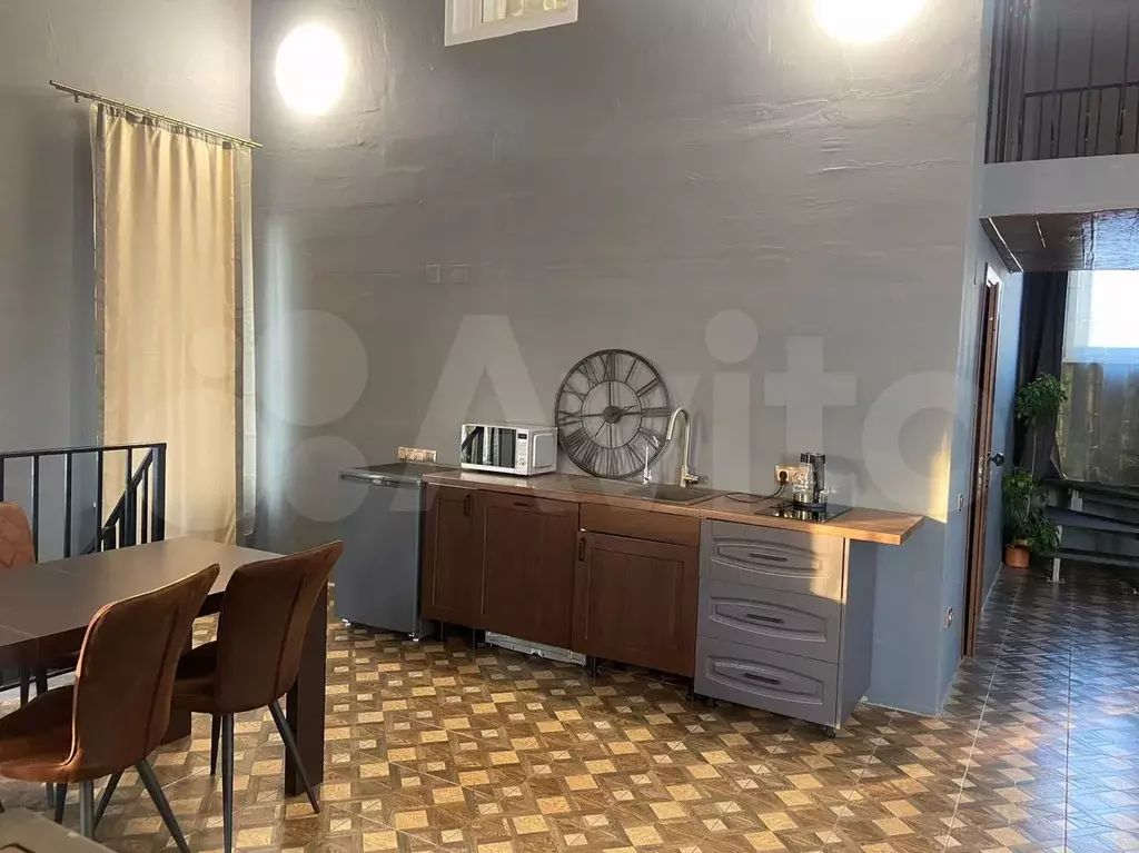 4-к. квартира, 248 м, 2/3 эт. - Фото 0