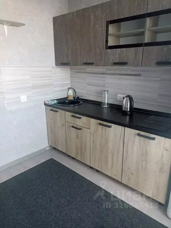 1-к кв. Омская область, Омск Подгорная ул., 19 (39.0 м) - Фото 1