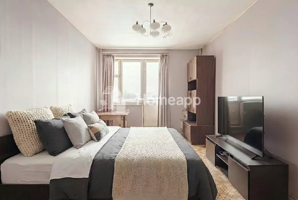 Продается 3-комнатная квартира - Фото 1